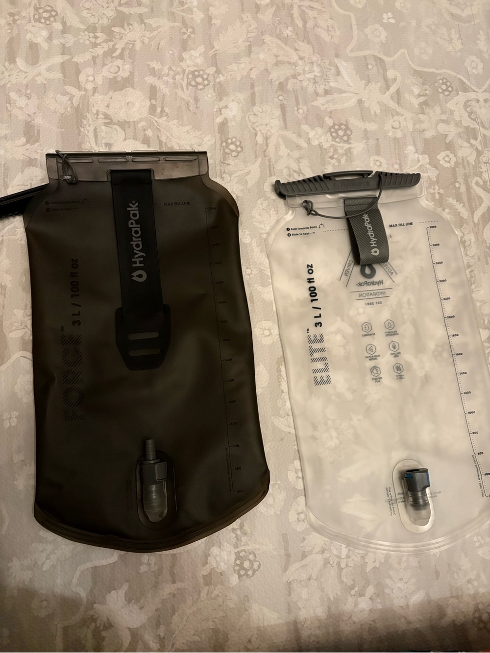 Hydrapak Two insulated Hydrasleeve Reservoirs 3L
FORCE & Water Bladder Backpack